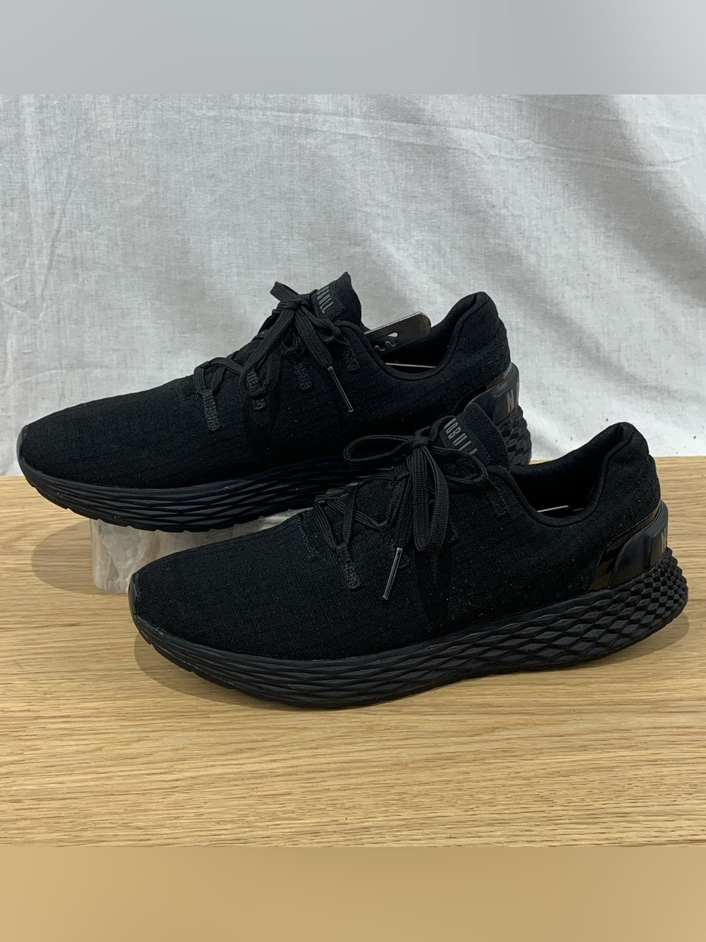 Nobull Ripstop Men’s 7.5, Women’s 9 Black Athletic Shoes